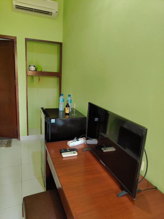 Berlian Inn Kuta Beach Kuta Lombok Exterior foto
